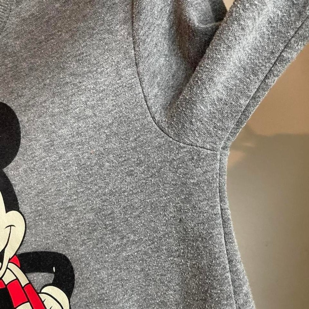 Disney Mickey Mouse grey sweatshirt Size Adult M - Picture 5 of 6